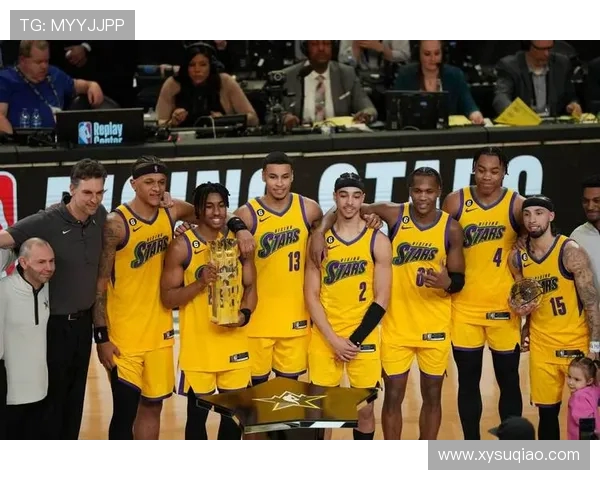 2016年全明星赛东部与西部对抗赛精彩回顾与球员表现分析