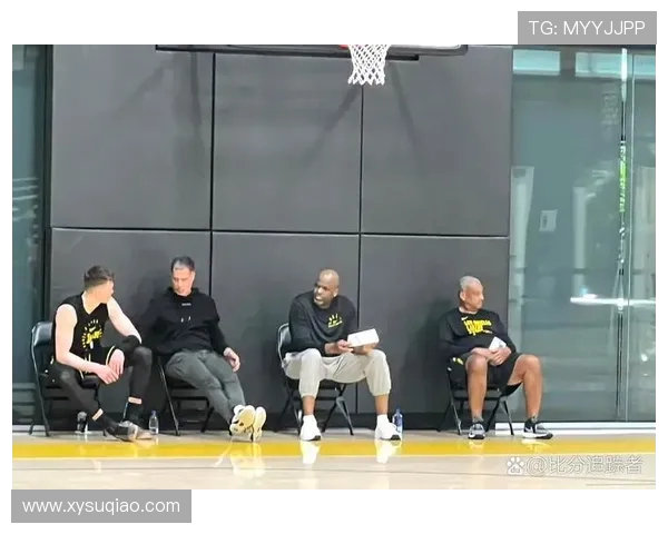 东北联与高阿的激烈对决引发球迷热议赛季前景分析与展望 东北联与高阿的激烈对决引发球迷热议赛季前景分析与展望