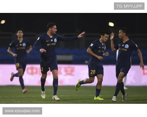 广州富力迎战深圳队全力争胜展现主场优势与球队实力对决 广州富力迎战深圳队全力争胜展现主场优势与球队实力对决