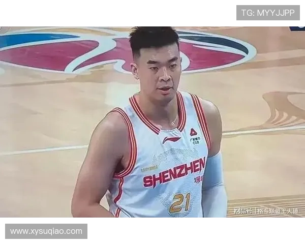 李慕豪：从篮球新星到职业生涯巅峰的奋斗与坚持之路