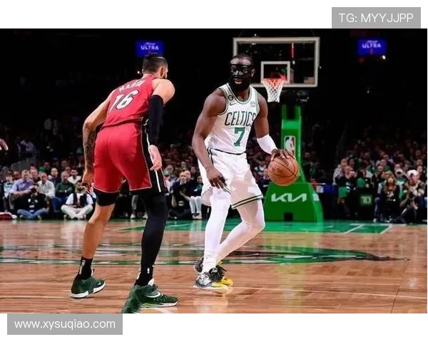 热火队在第三节的精彩表现与逆转时刻分析