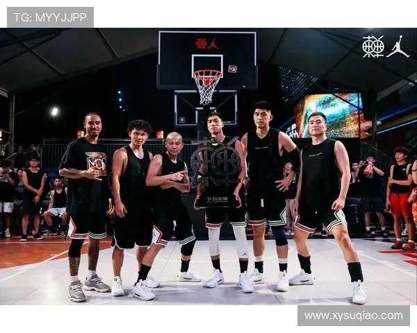 精彩对决KiwiGardner与吴悠的篮球巅峰对抗赛即将上演