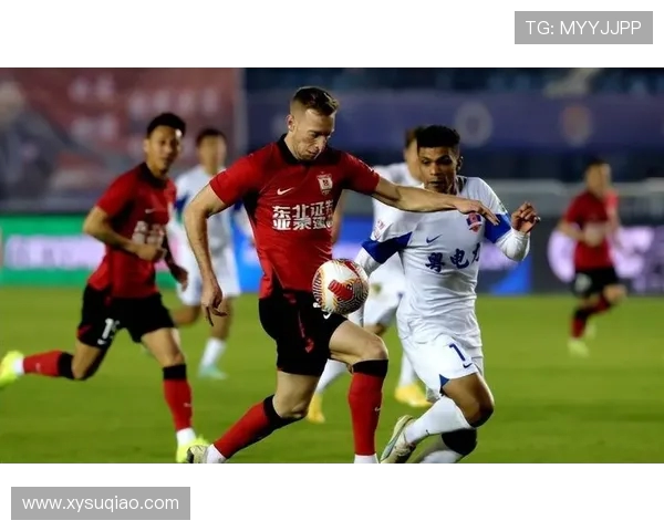 辽宁开新与山东鲁能激战正酣谁能在这场较量中笑到最后